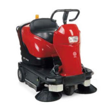 JET 1050 E - SPAZZATRICE UOMO A BORDO 24V