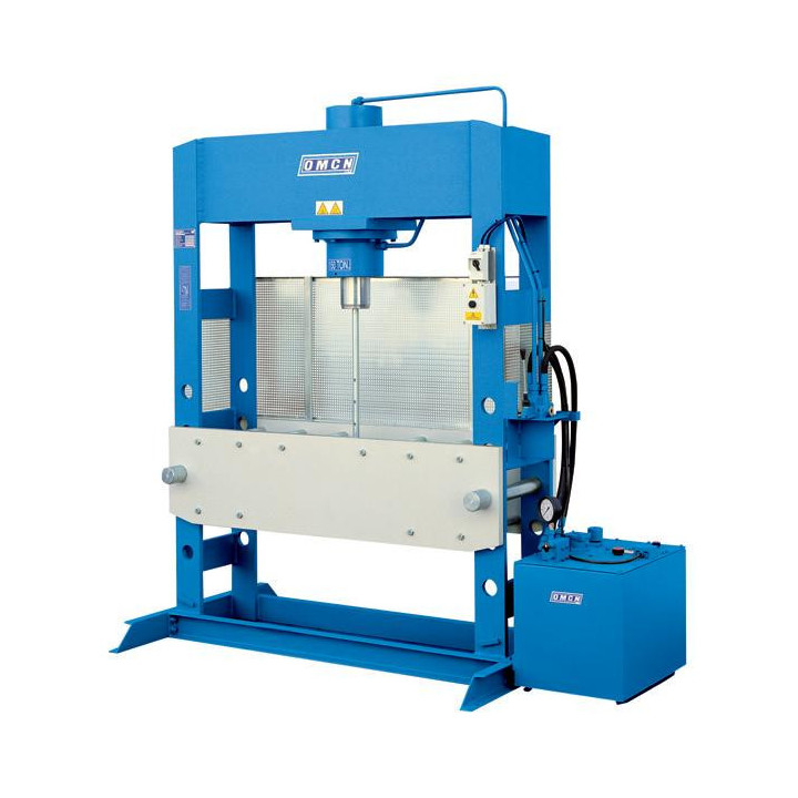 204/R-PRESSA ELETTROIDRAULICA 150T-Luce 1520 mm