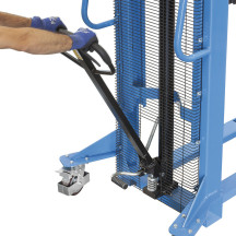 0143A-  SOLLEVATORE PER PALLET